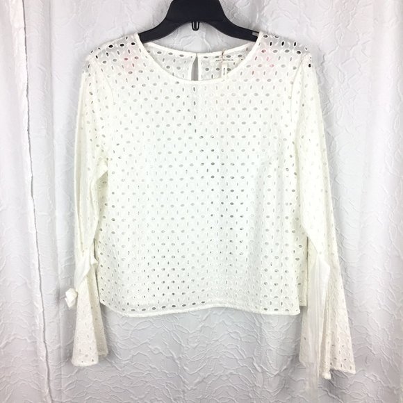 NEW! Broderie Anglaise L/S Blouse size M - Picture 1 of 7